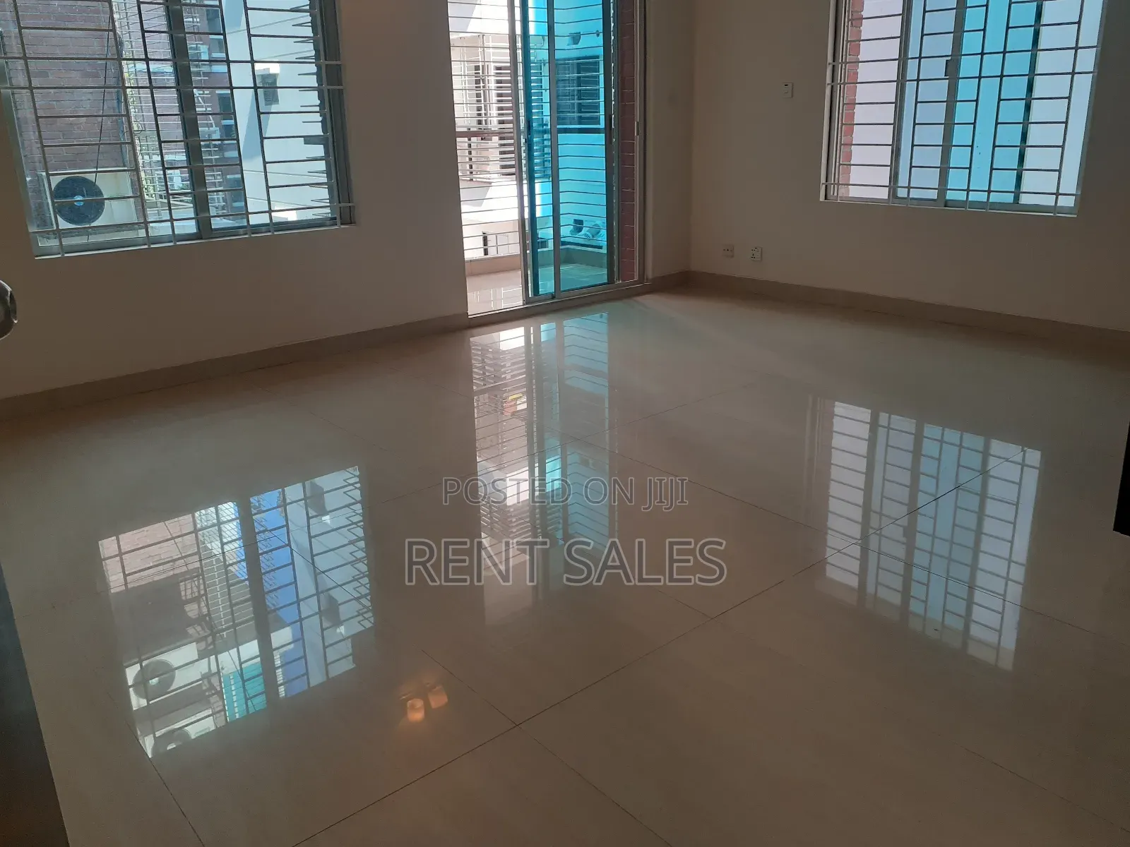 4bdrm Apartment in Gulshan for rent