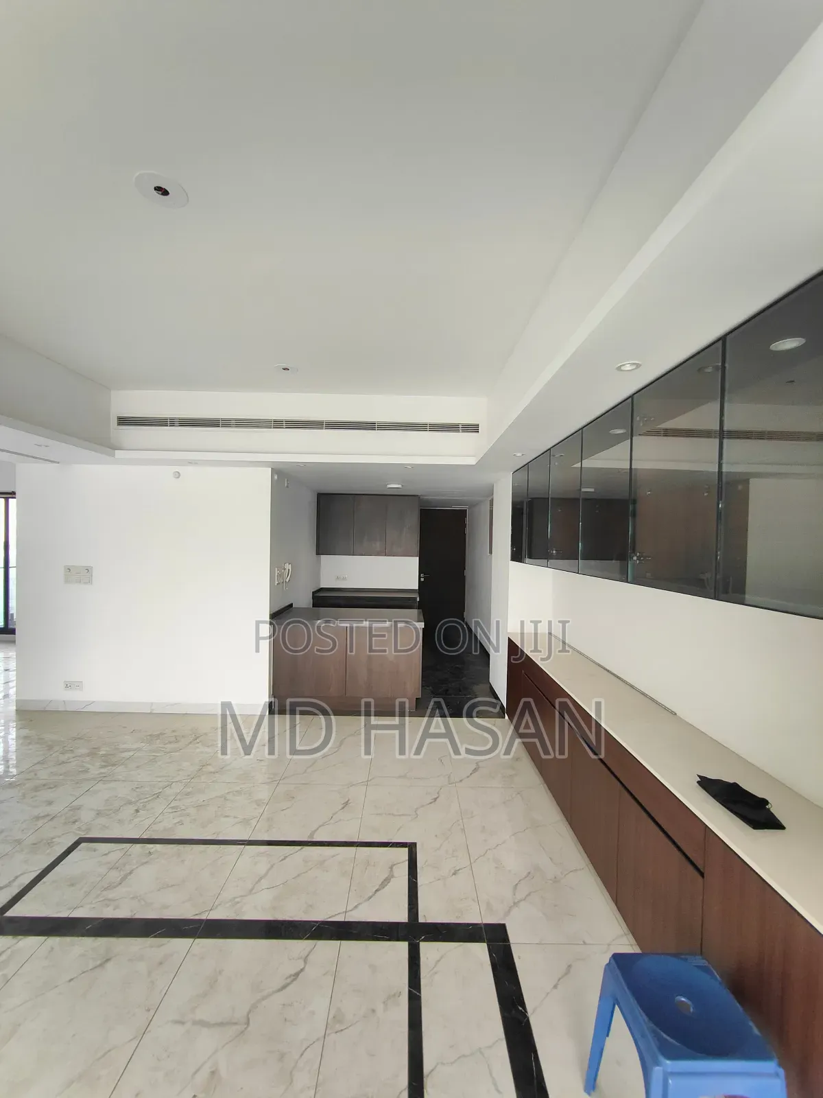 3bdrm Apartment in Gym And Pool Semi for rent