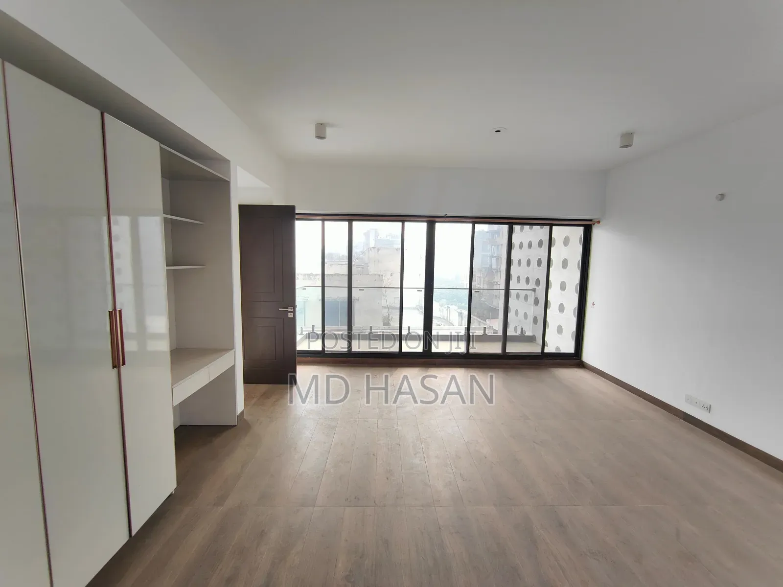 3bdrm Apartment in Gym And Pool Semi for rent