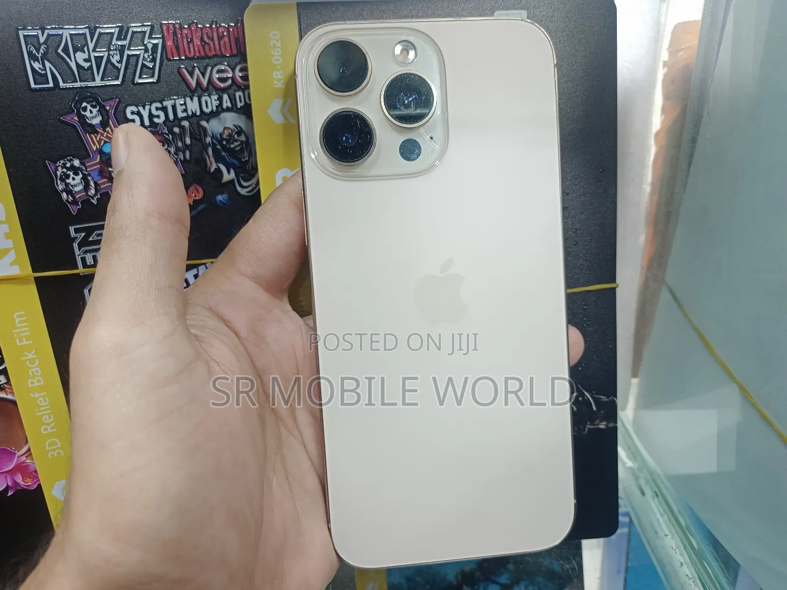 New Apple iPhone 16 Pro Max 256 GB Gold