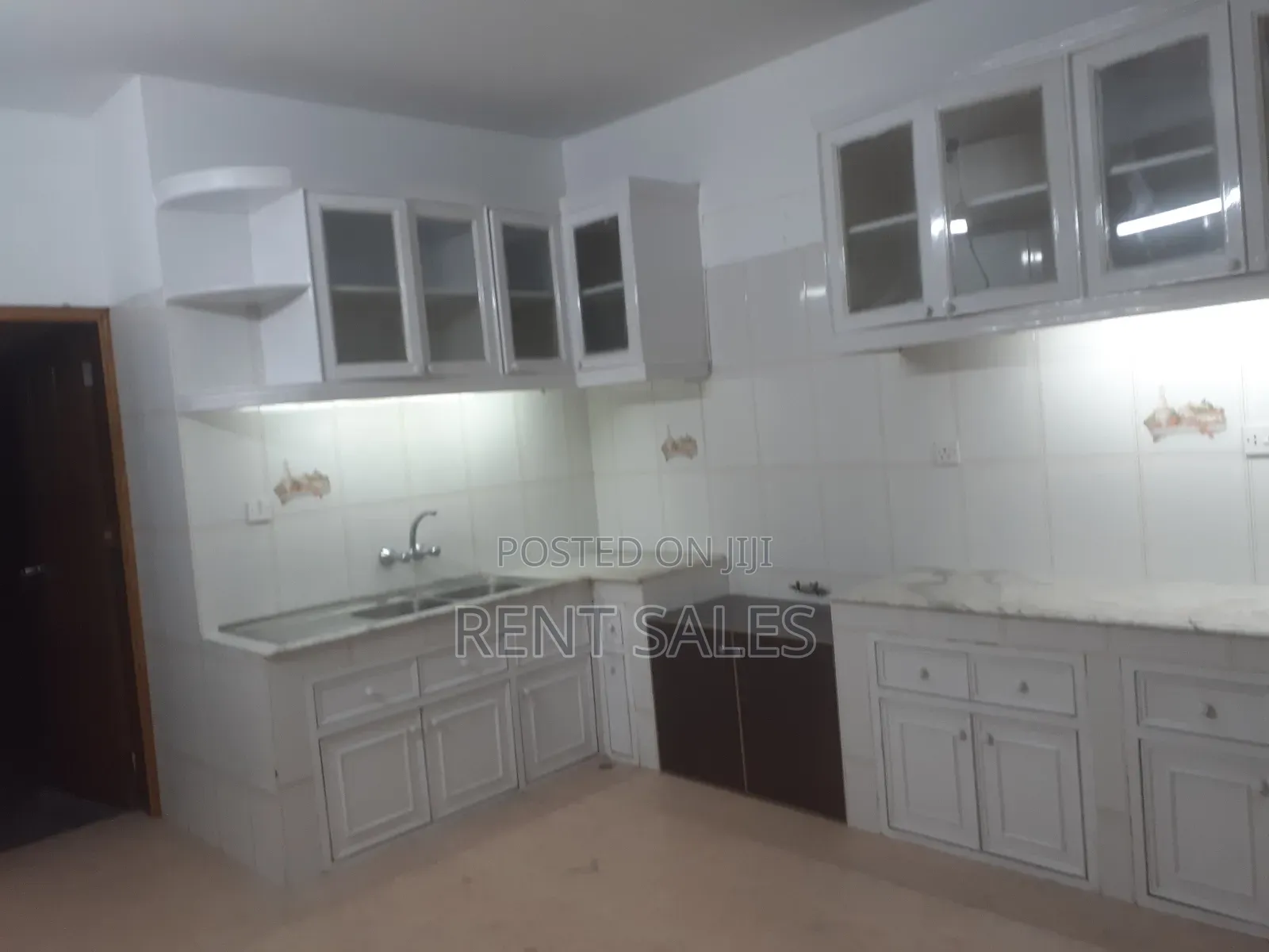 4bdrm Apartment in Gulshan for rent