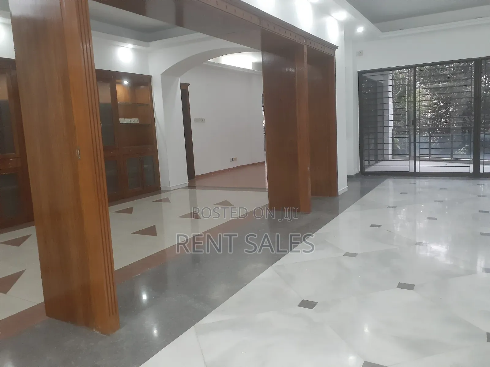 4bdrm Apartment in Gulshan for rent