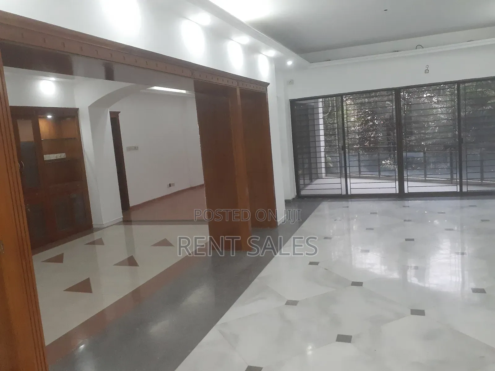 4bdrm Apartment in Gulshan for rent