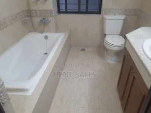4bdrm Apartment in Gulshan for rent
