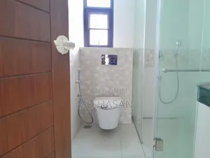 3bdrm Apartment in Not Furnished for rent