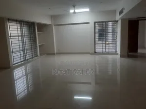Photo - 4bdrm Apartment in Gulshan for rent
