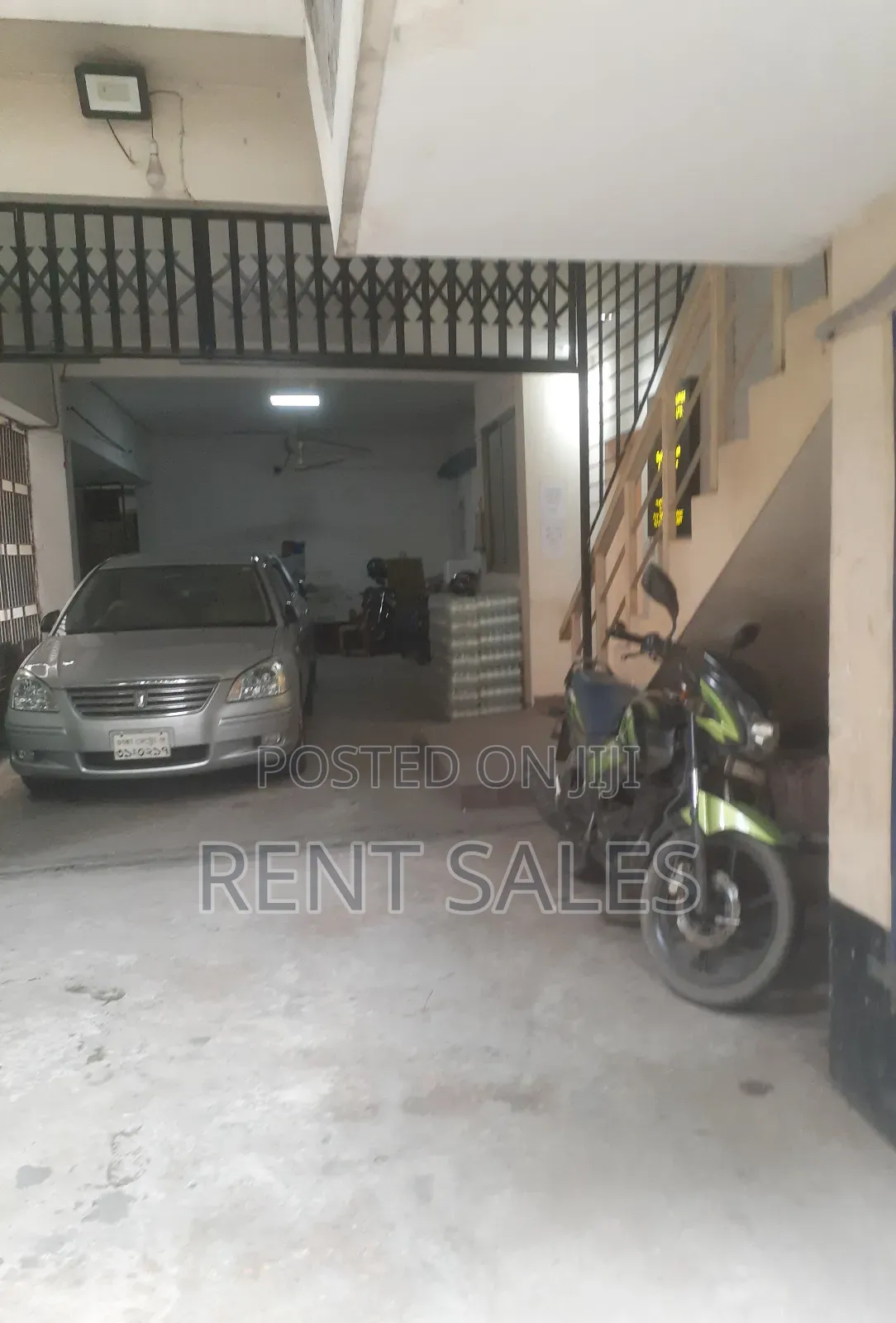 12bdrm House in Gulshan for rent