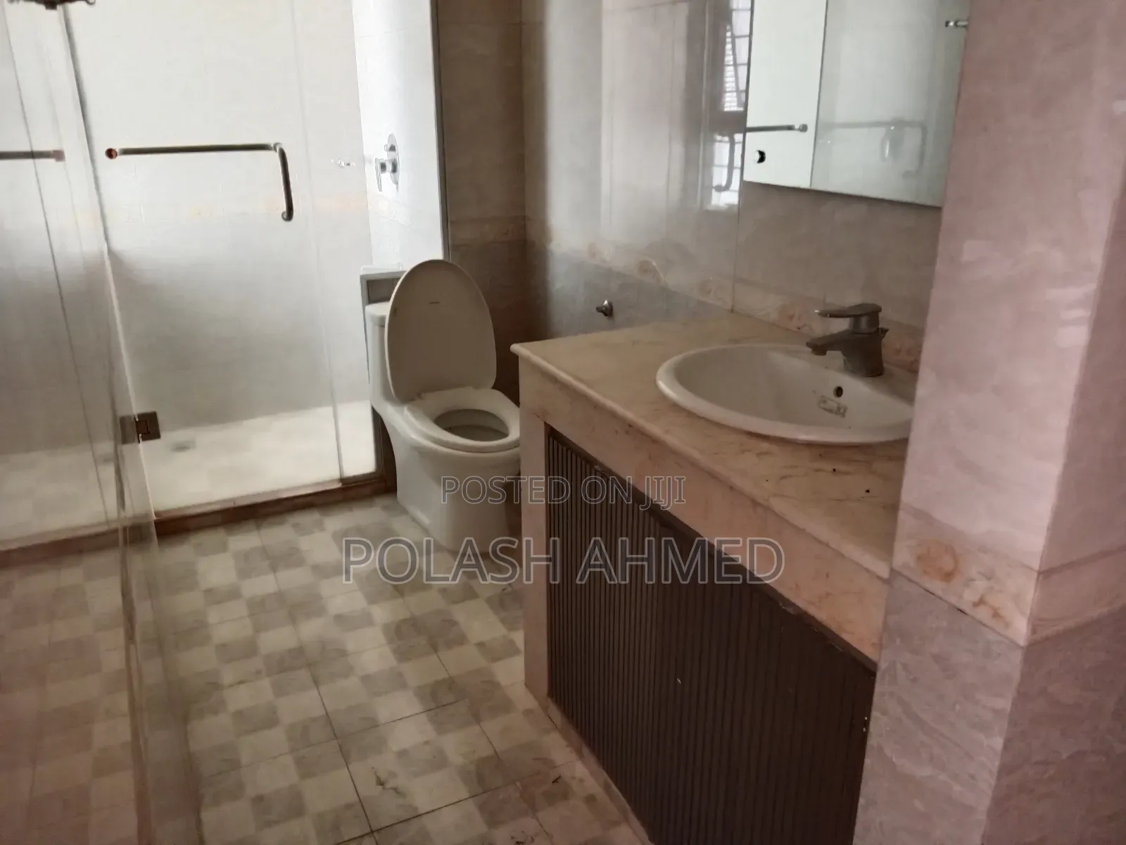 4bdrm Apartment in East, Gulshan for rent