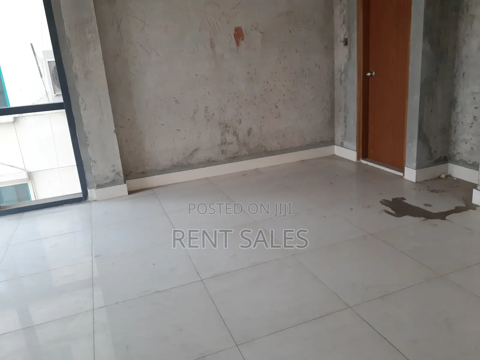 Commercial 2200 SQFT Open Office for Rent in Gulshan-1