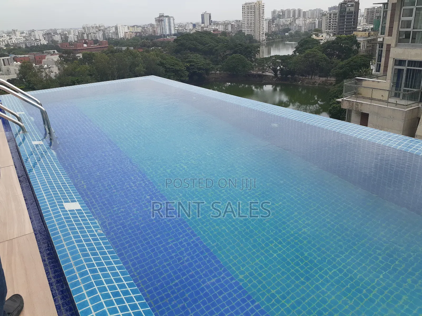 4bdrm Apartment in Gulshan for rent