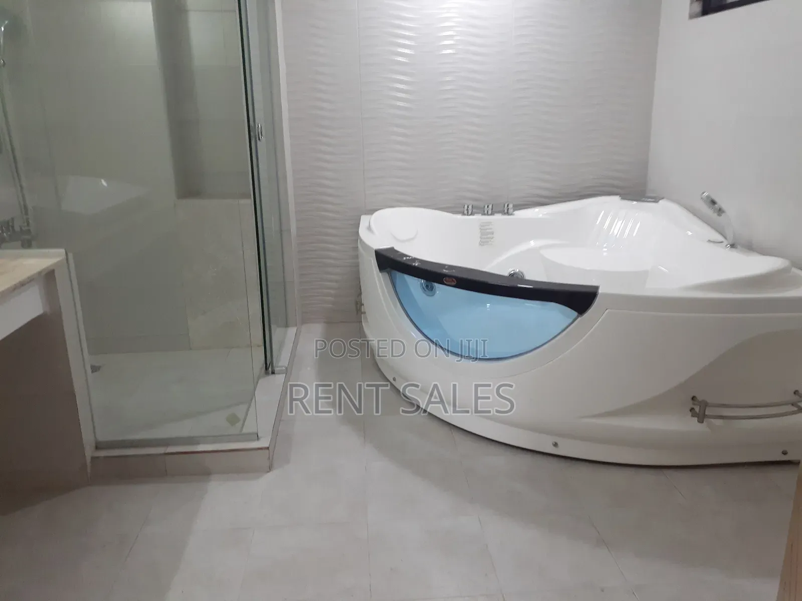 4bdrm Apartment in Gulshan for rent