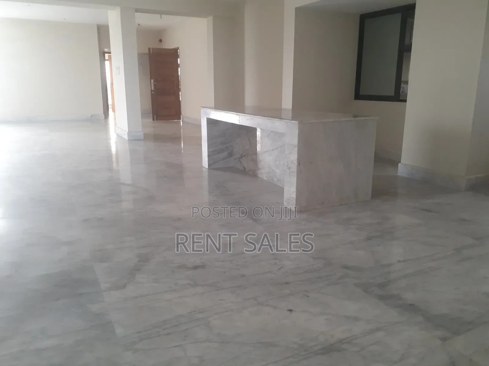 5bdrm Apartment in Gulshan for sale