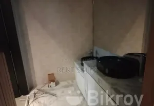 Grand Floor 2200 SQFT for Rent in Gulshan-1