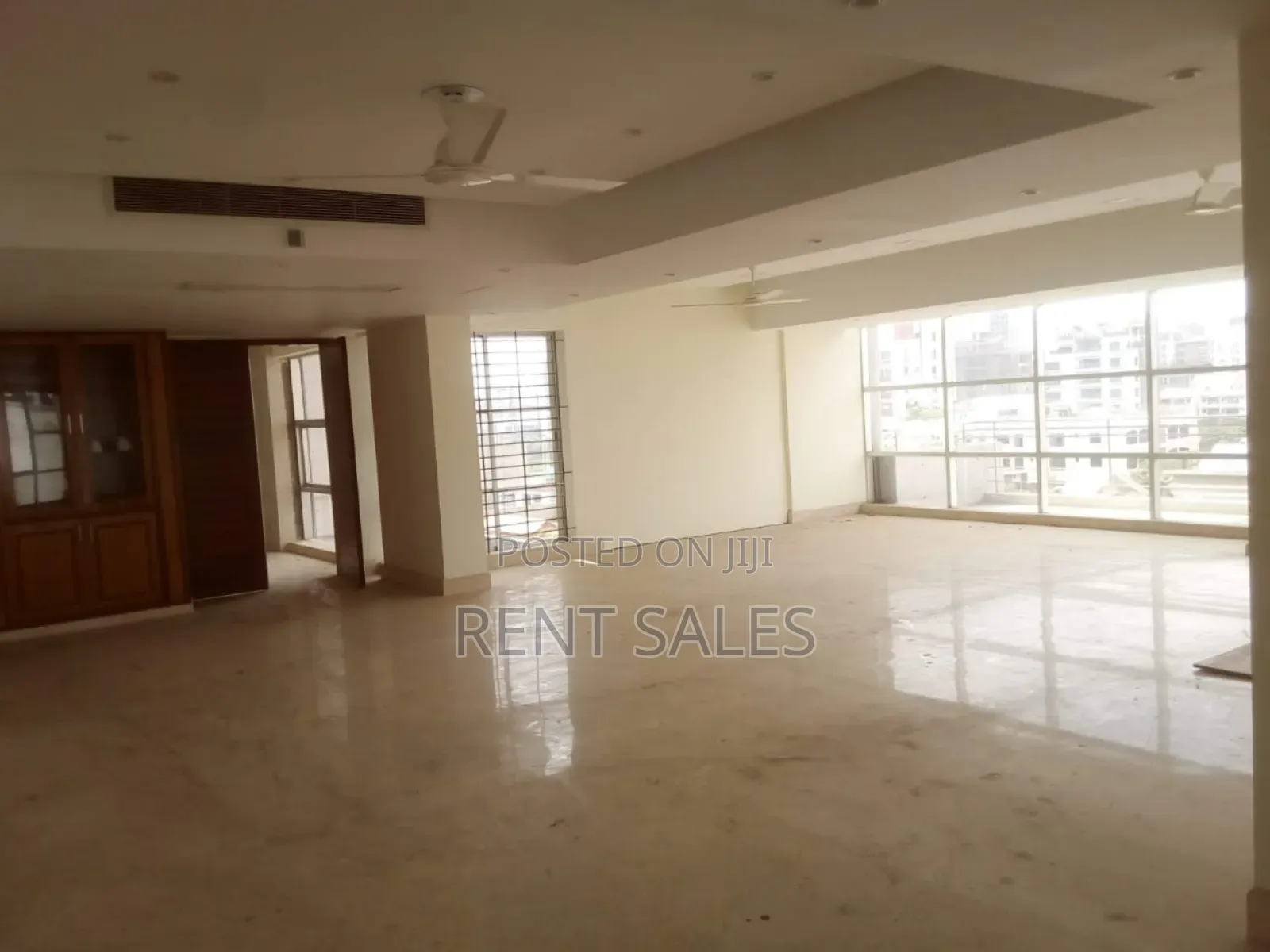 4bdrm Duplex in Gulshan for sale