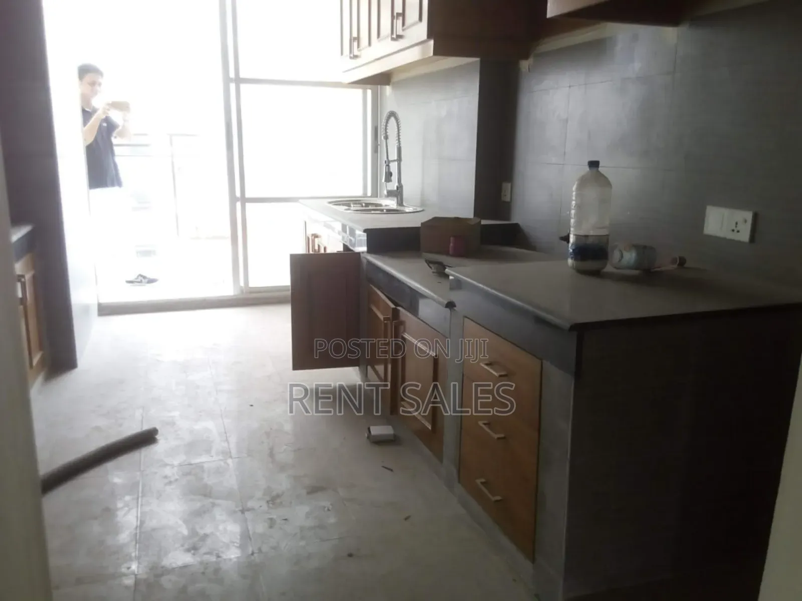 4bdrm Duplex in Gulshan for sale