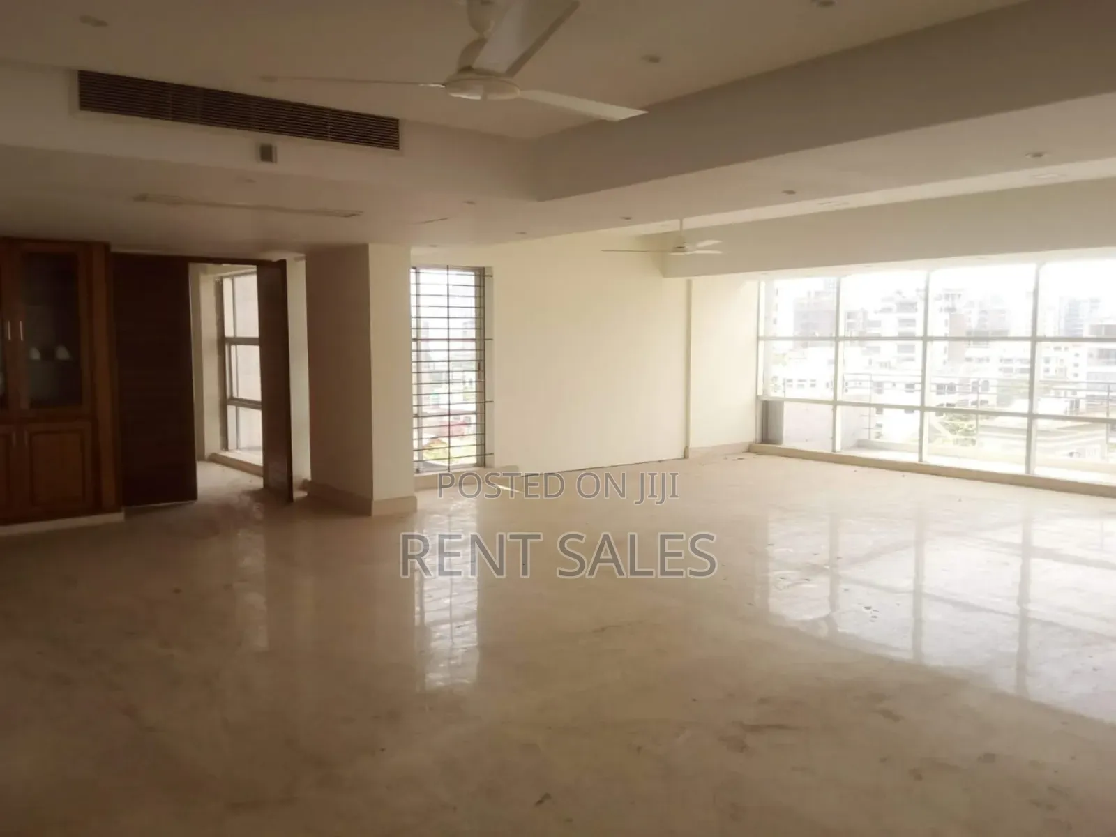 4bdrm Duplex in Gulshan for sale