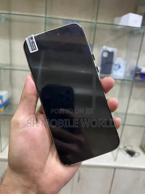 New Apple iPhone 16 Pro Max 256 GB Black