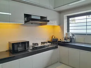 Furnished 3bdrm Apartment in Furnished Flat For for rent