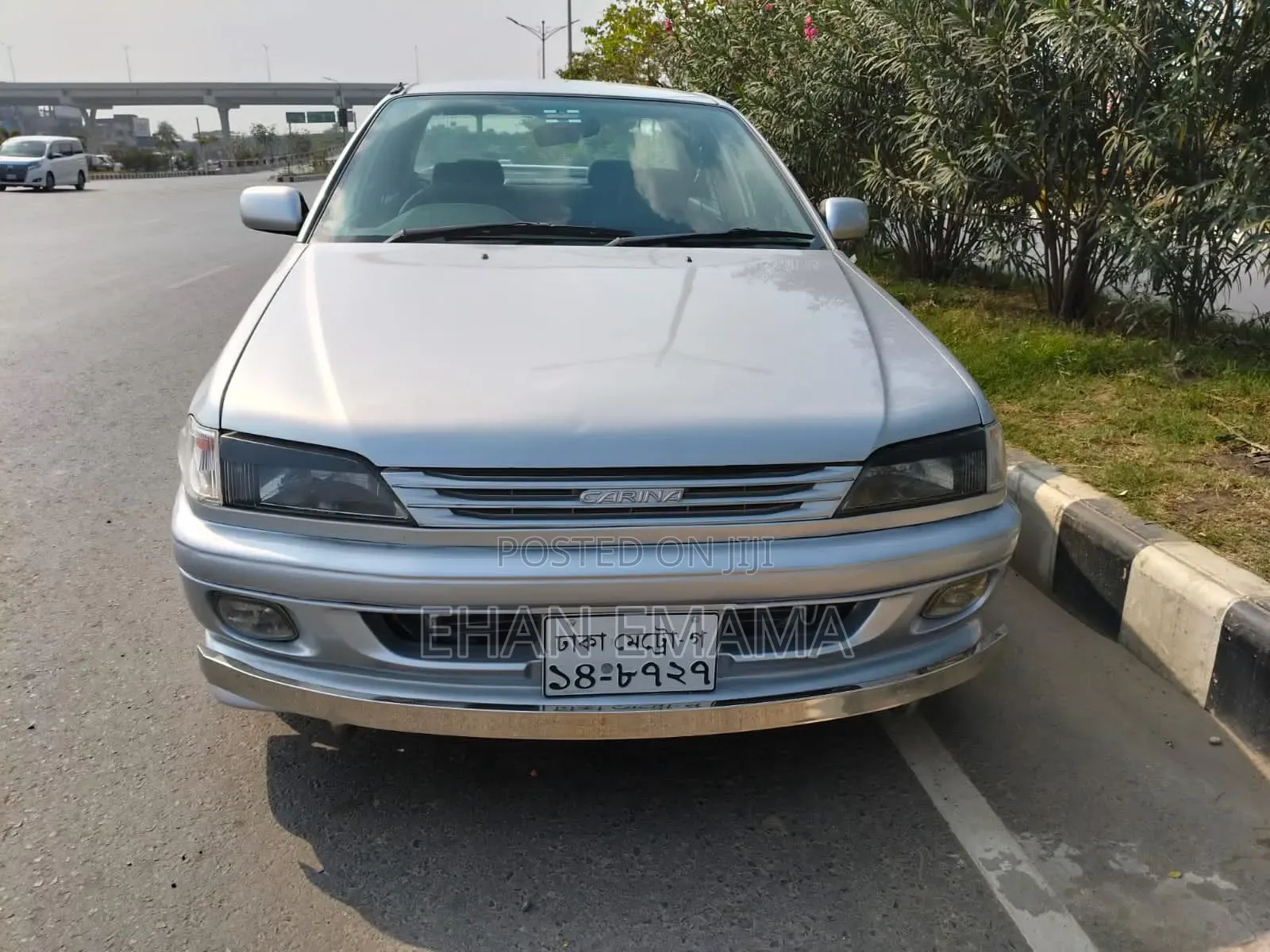 Toyota Carina 1.5 FWD Sedan 2001 Silver