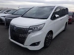 Photo - Toyota Esquire 2020 Pearl