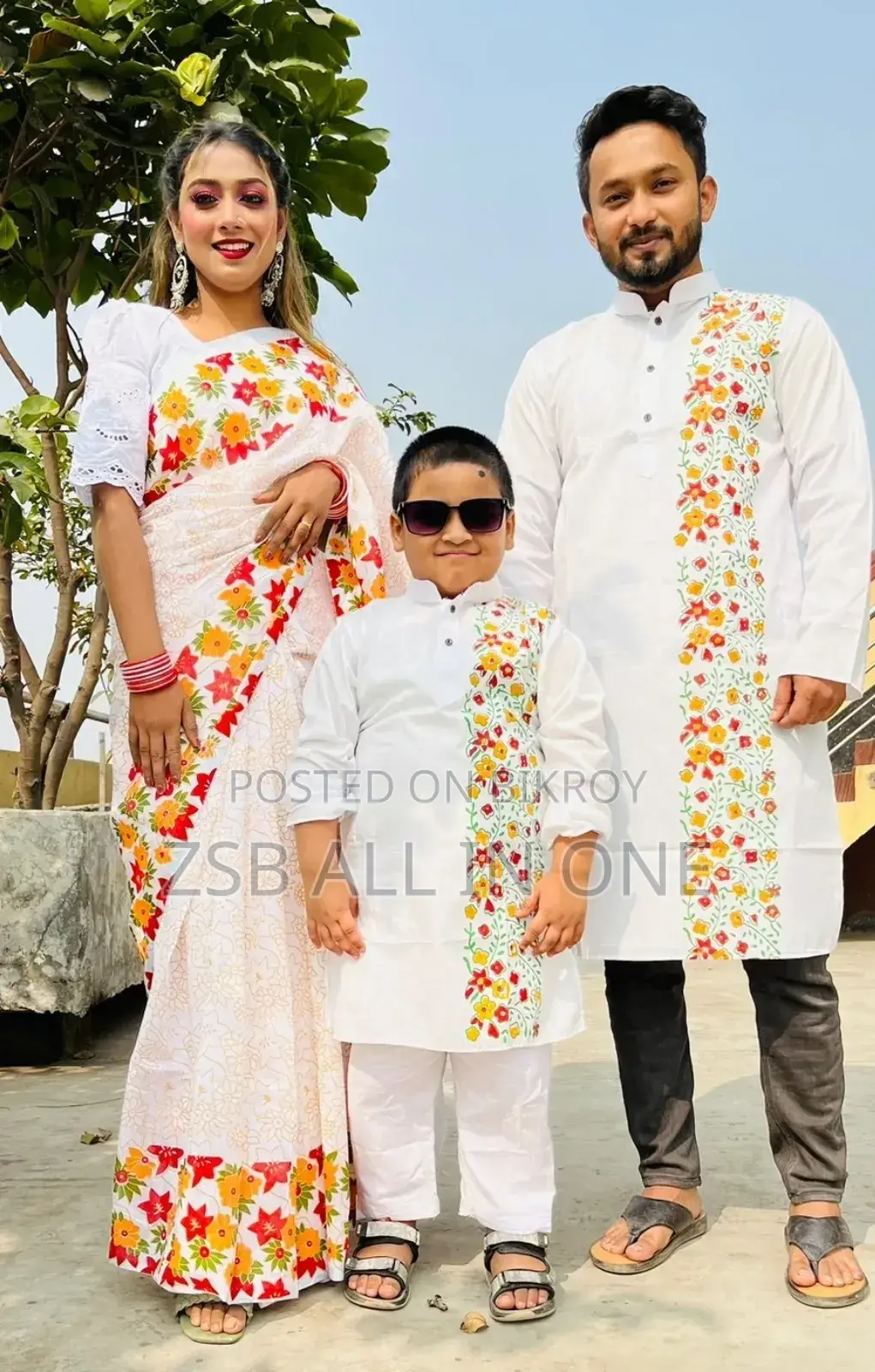 কাপল ড্রেস