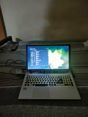 Laptop Acer Aspire 5 8GB Intel Core I3 HDD 500GB