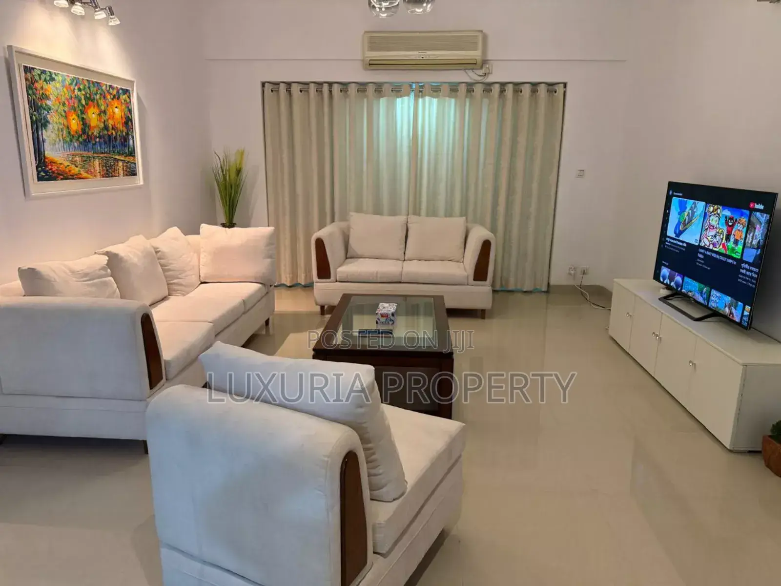 Furnished 4bdrm Apartment in Fully Furnished, Gulshan for rent
