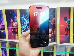 New Apple iPhone 16 Pro Max 256 GB White