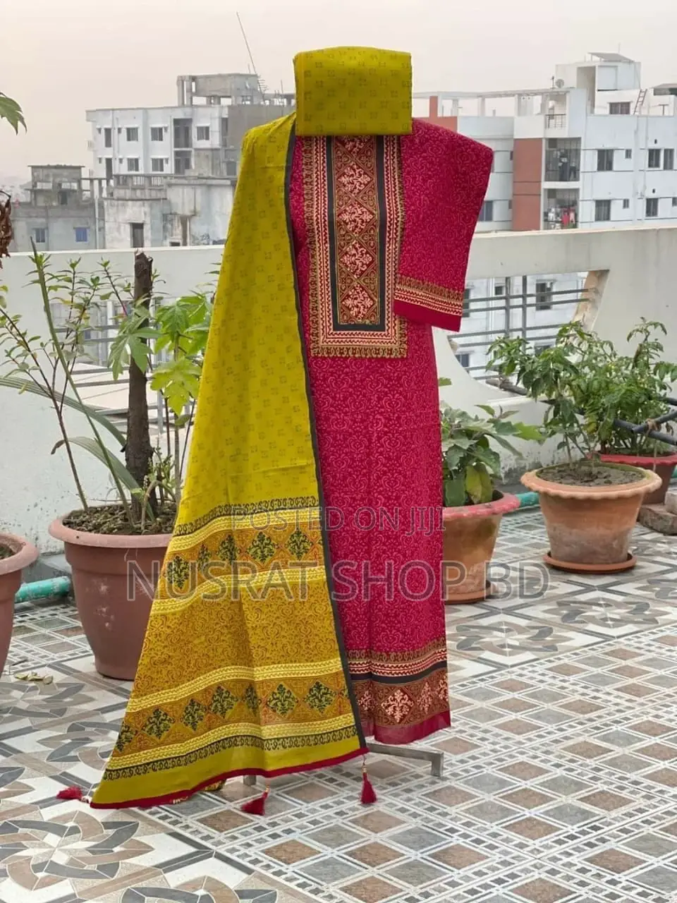 Vip Block Print Unstitch Three Piece