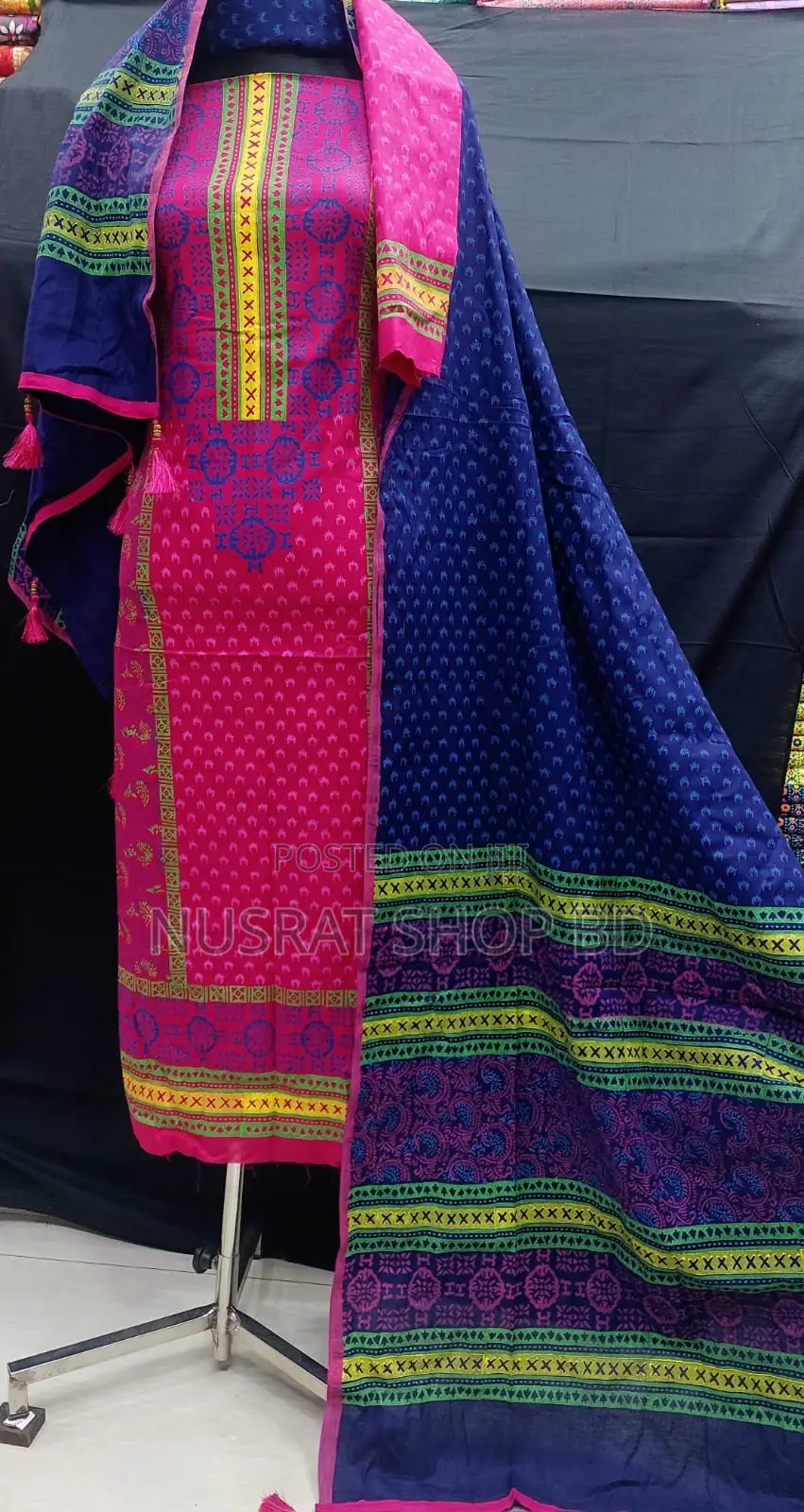 Vip Block Print Unstitch Three Piece