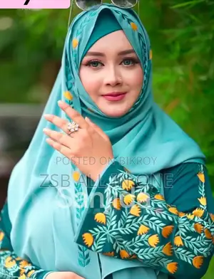দুবাই চেরি এমব্রয়ডারি হিজাব