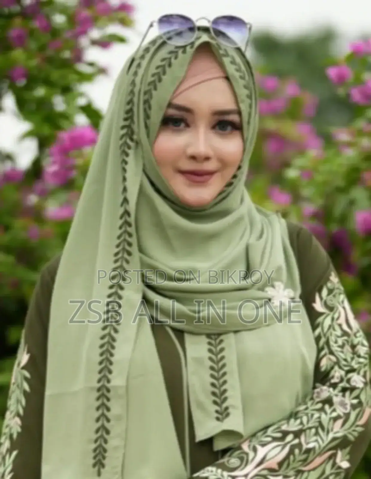 দুবাই চেরি এমব্রয়ডারি হিজাব