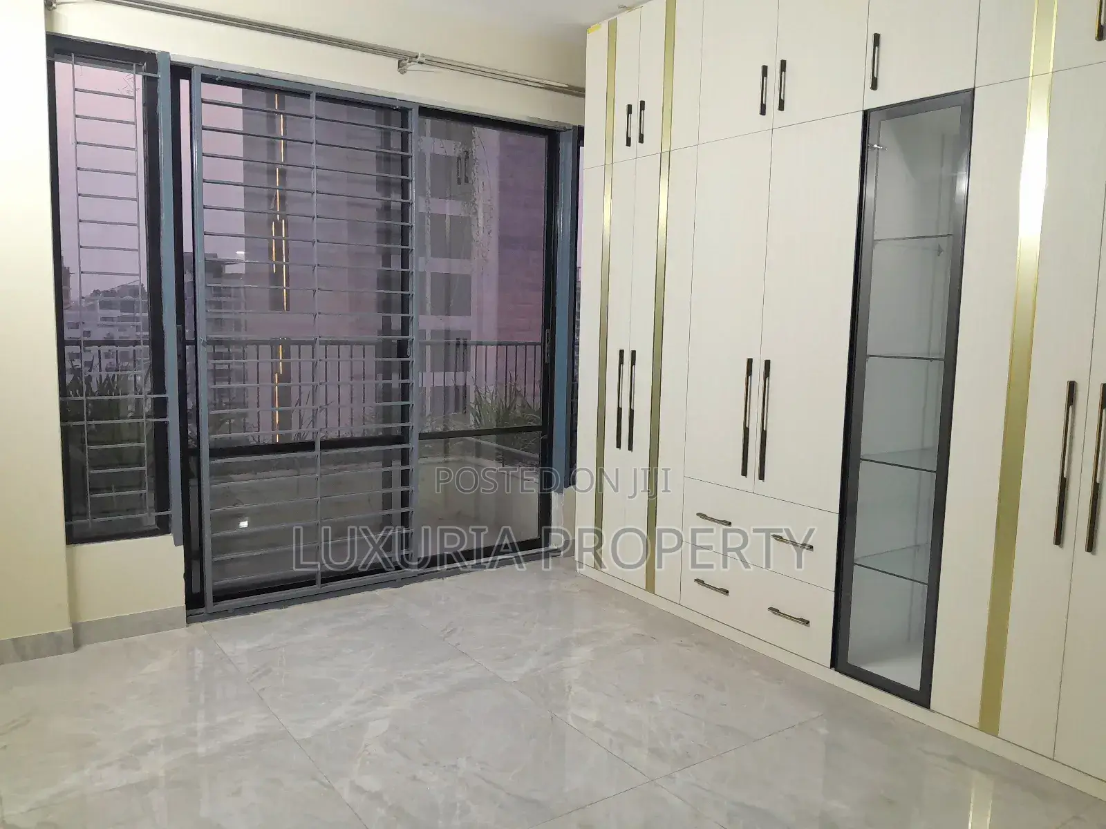 2bdrm Apartment in Un Furnished, Gulshan for rent