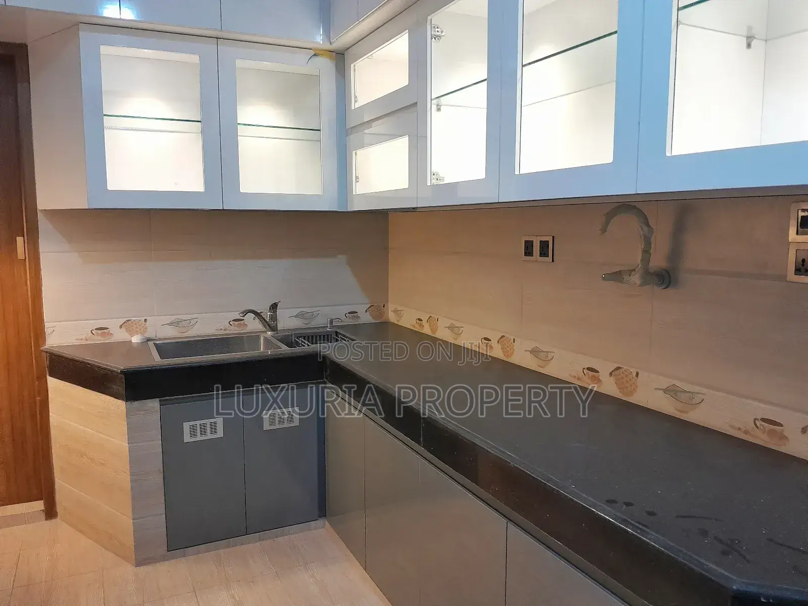 2bdrm Apartment in Un Furnished, Gulshan for rent