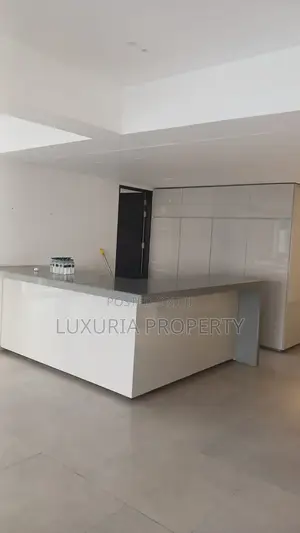 4bdrm Apartment in Fully Furnished Flat for rent