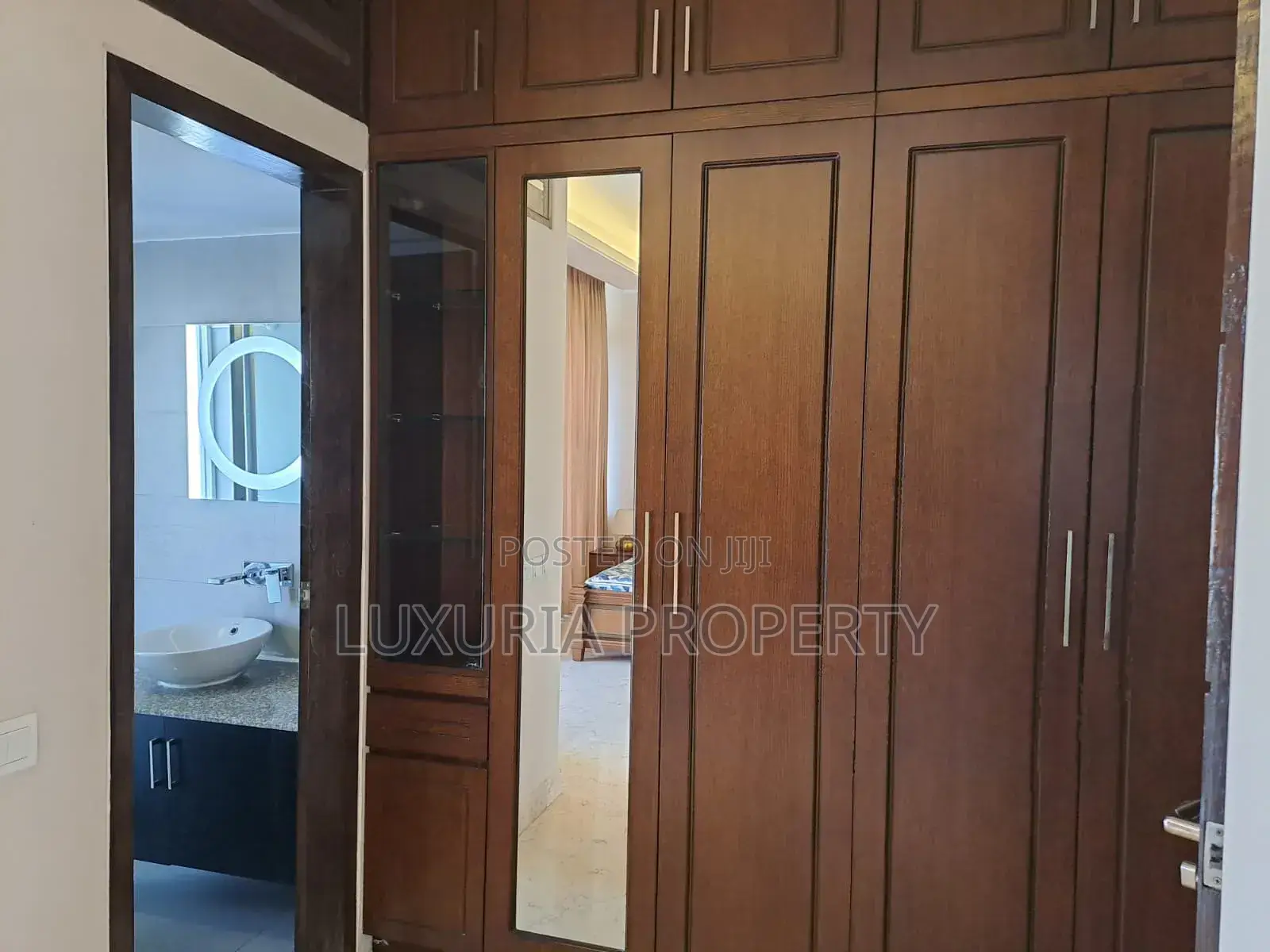 Furnished 4bdrm Apartment in Furnished Flat For for rent