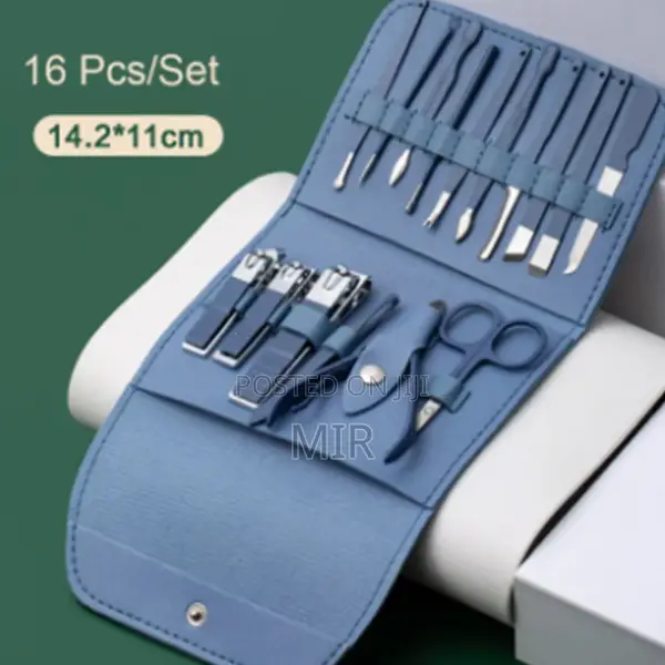 Nail Clippers Set, 16pcs Manicure Pedicure Tools