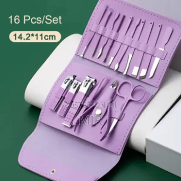 Nail Clippers Set, 16pcs Manicure Pedicure Tools