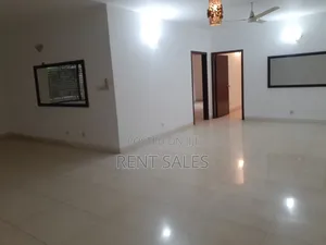 4bdrm Apartment in Gulshan for rent