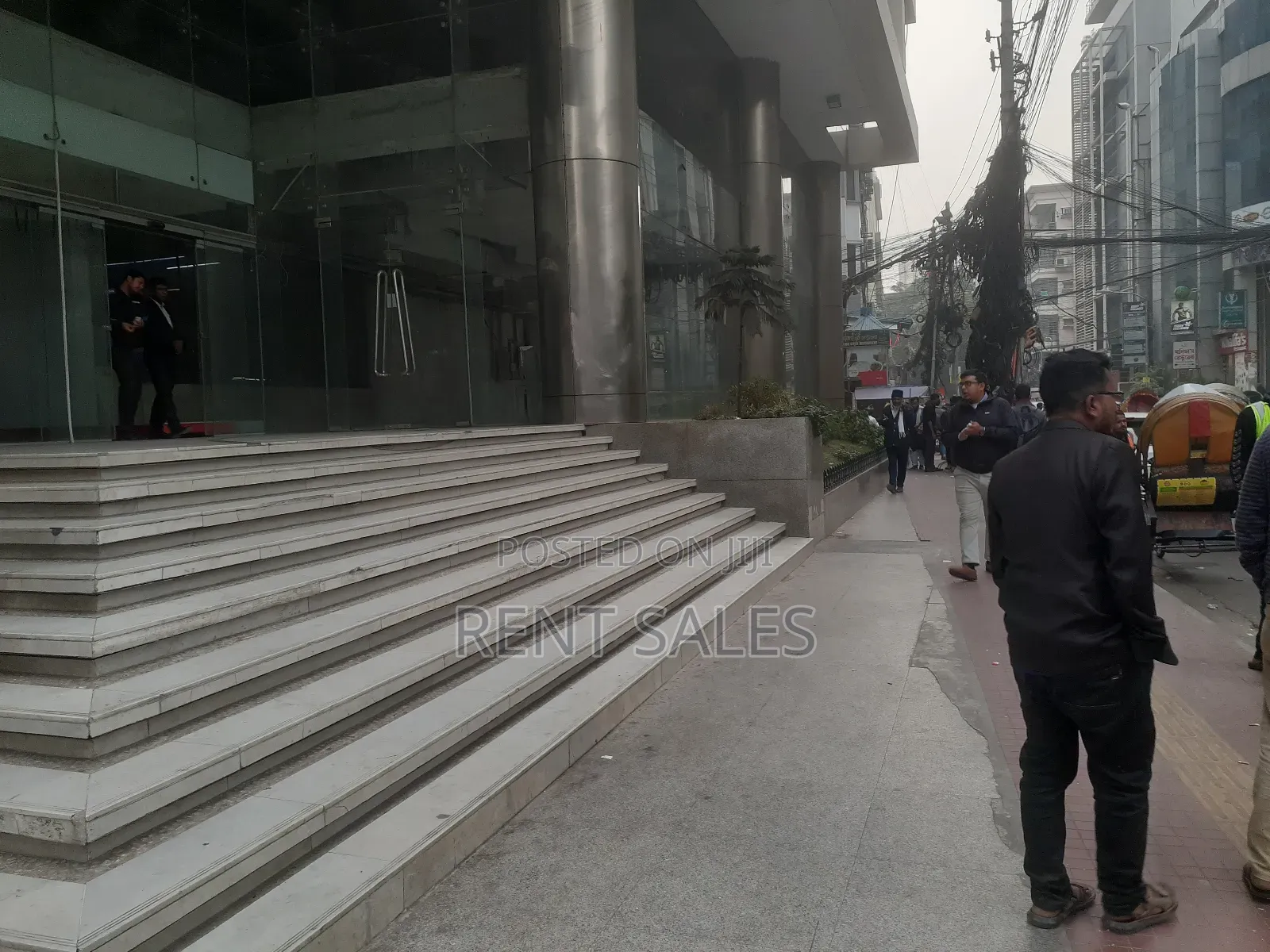 4500 SQFT 1st Floor Open Space for Rent in Gulshan Avenue