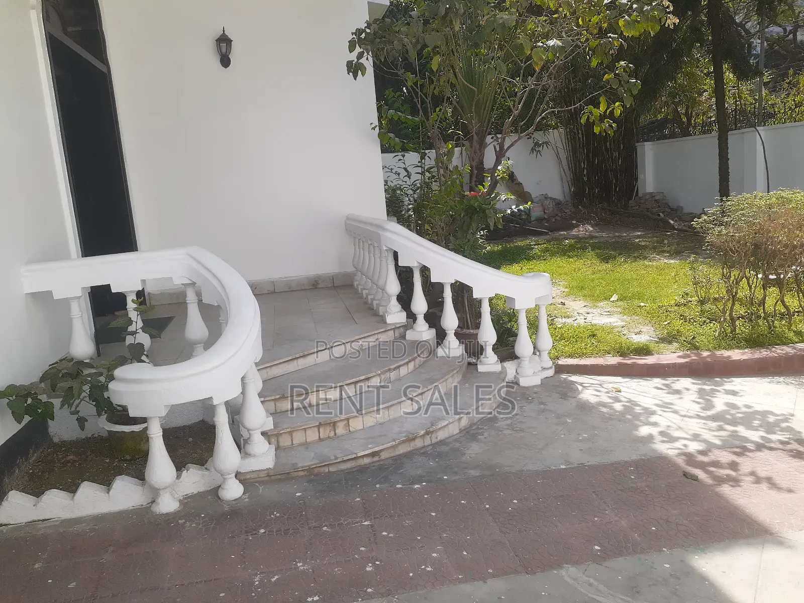 6bdrm Apartment in Gulshan for rent