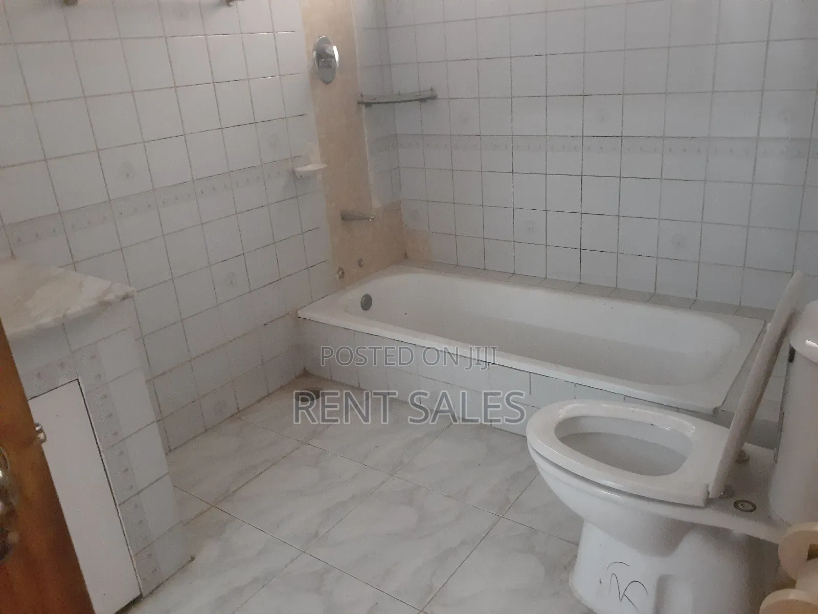 6bdrm Apartment in Gulshan for rent