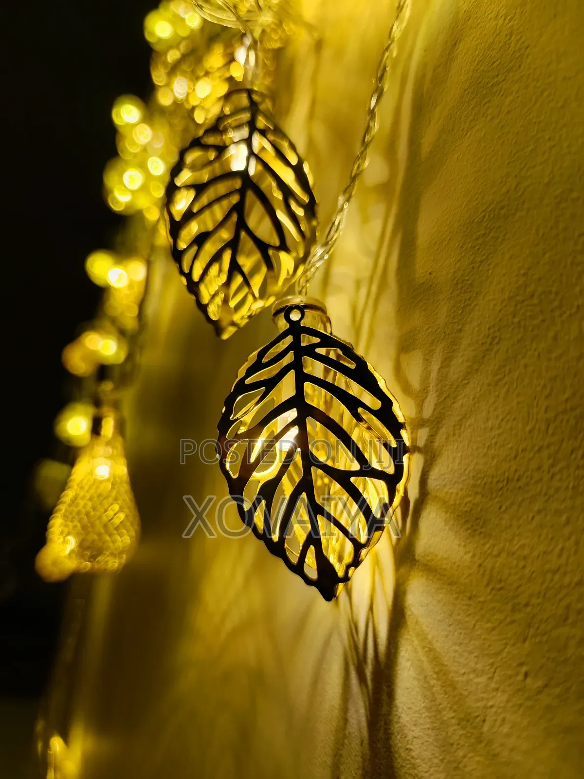 Metal Leaf Home Decors