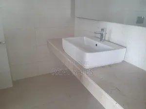 4bdrm Apartment in Gulshan for rent