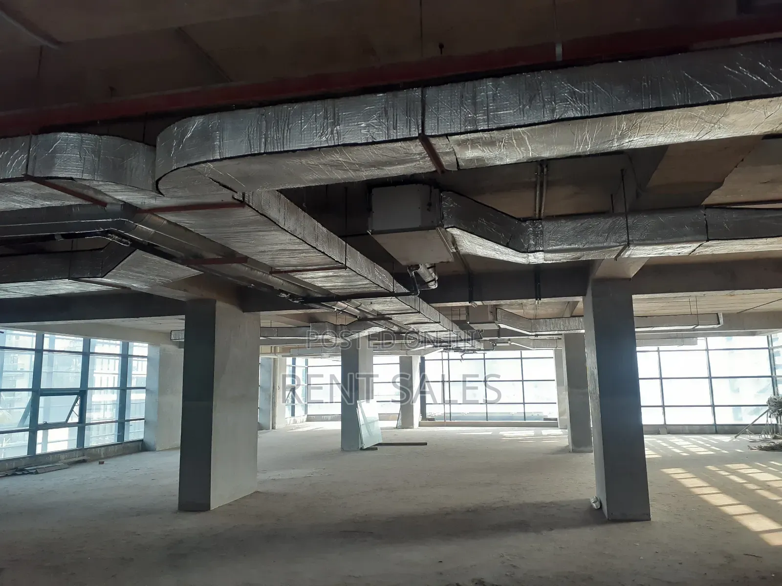 Commercial 3854 SQFT Available Sale in Gulshan-2 Circle