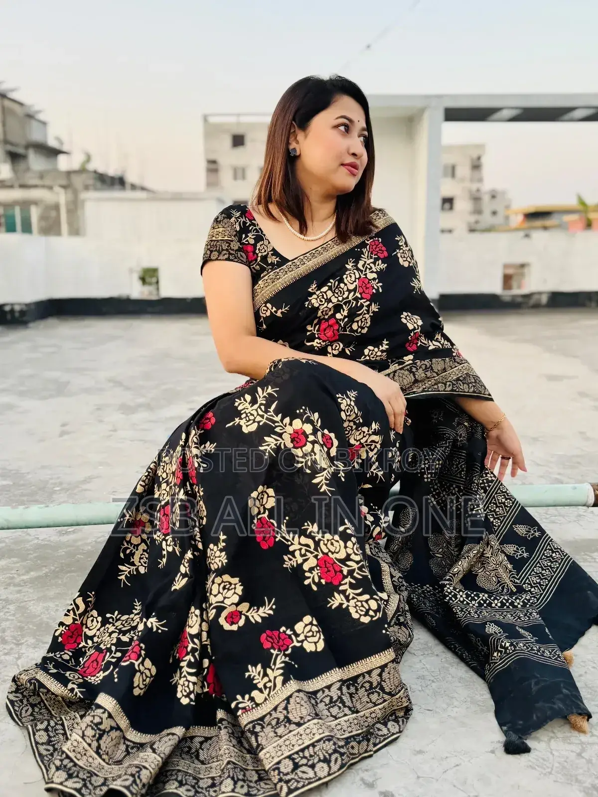 Dhupian Silk Saree With Blouse Piece