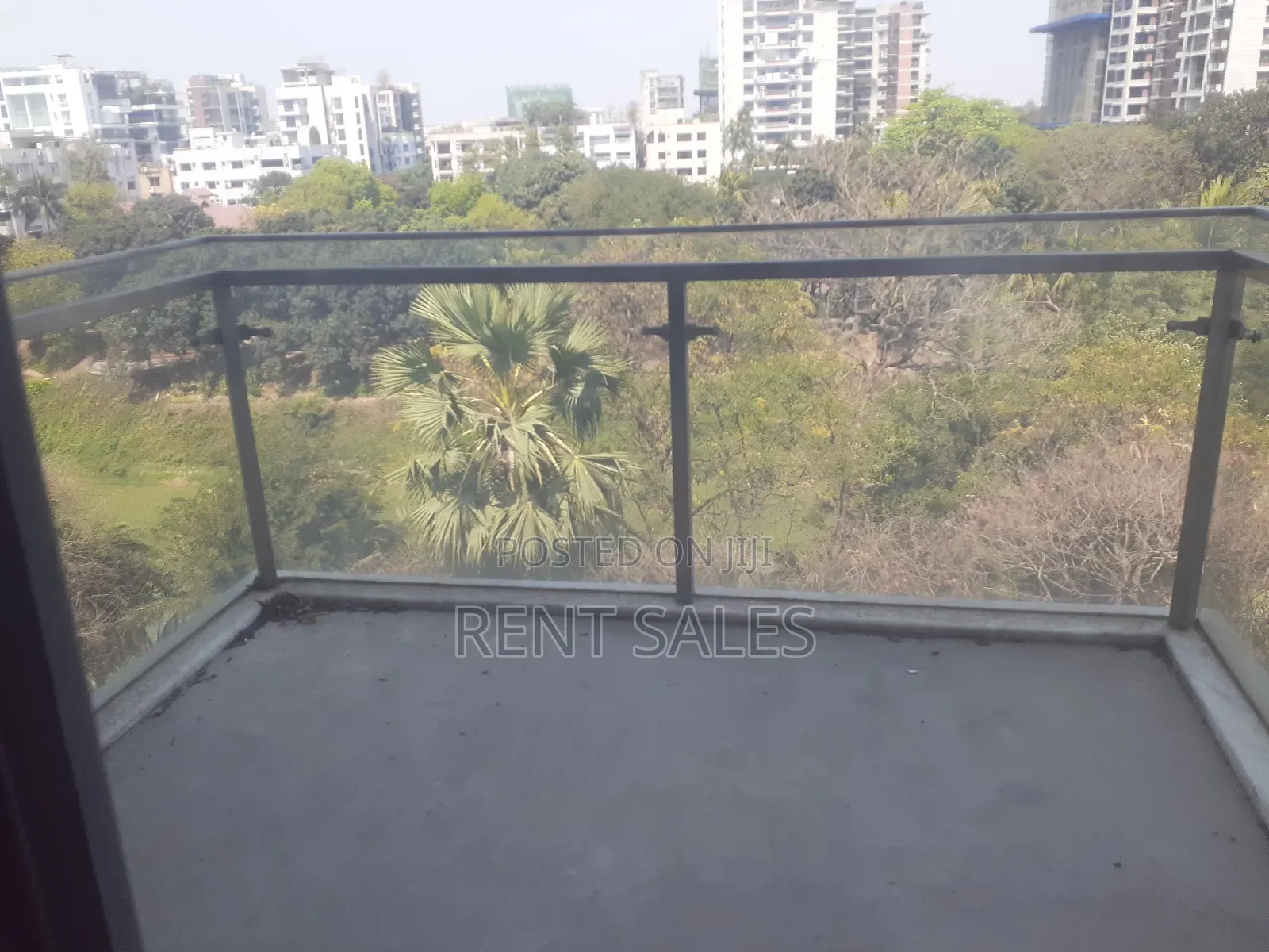 5bdrm Apartment in Gulshan for rent