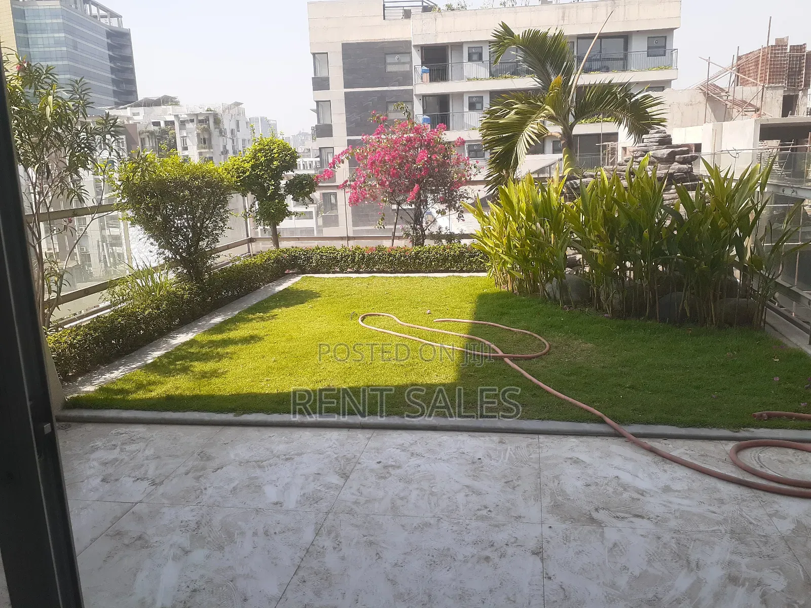 5bdrm Duplex in Gulshan for rent