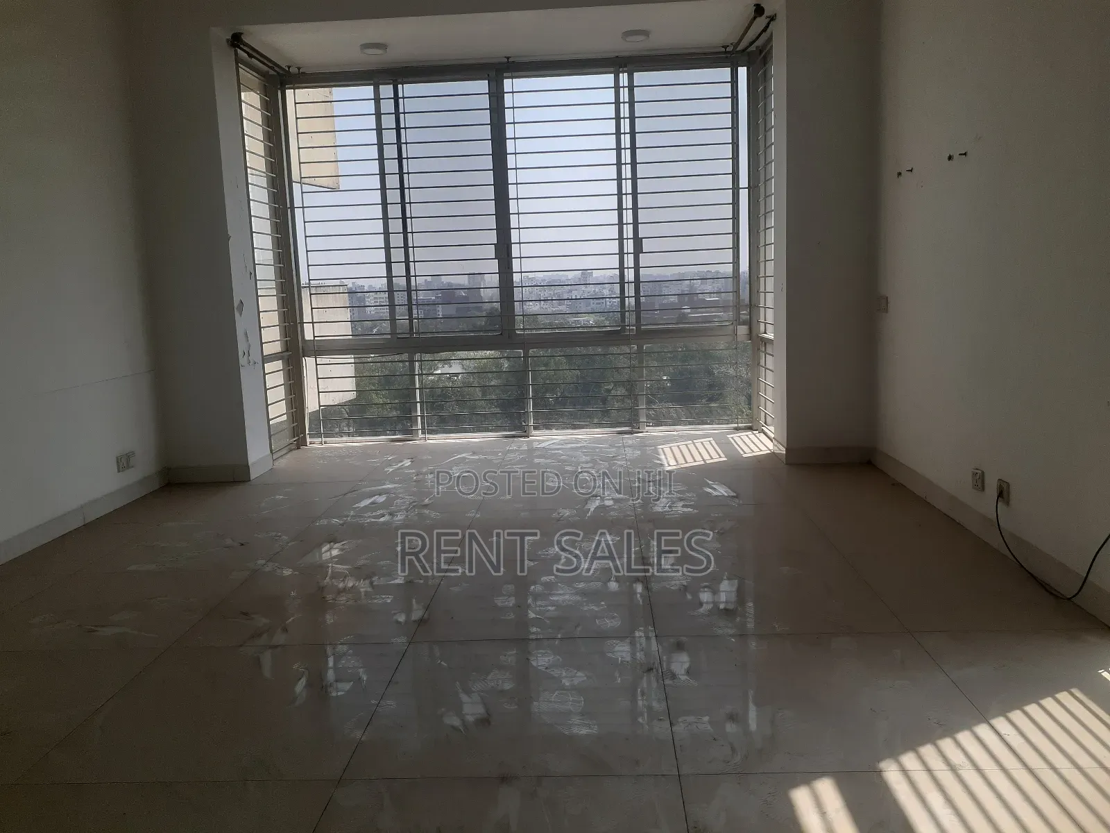 5bdrm Duplex in Gulshan for rent