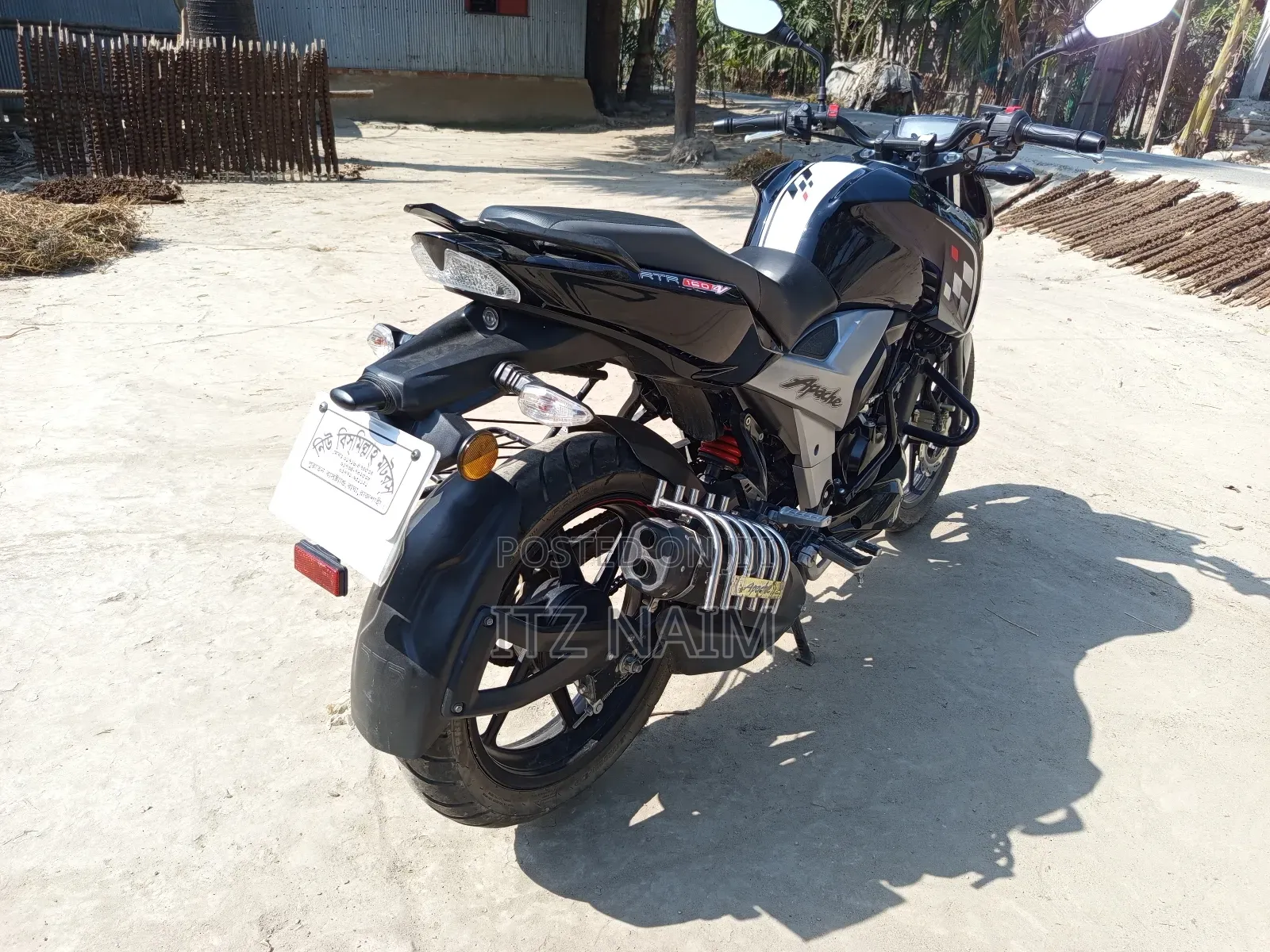 TVS Apache 160 4V 2024 Black